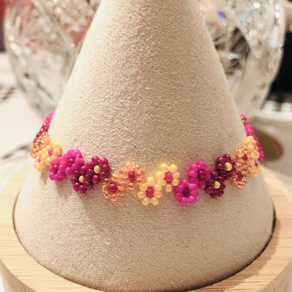 Fall Daisy Mum Bracelet Pink Maroon Flowers Gold Heart fashion minimalist NEW - Picture 3 of 6